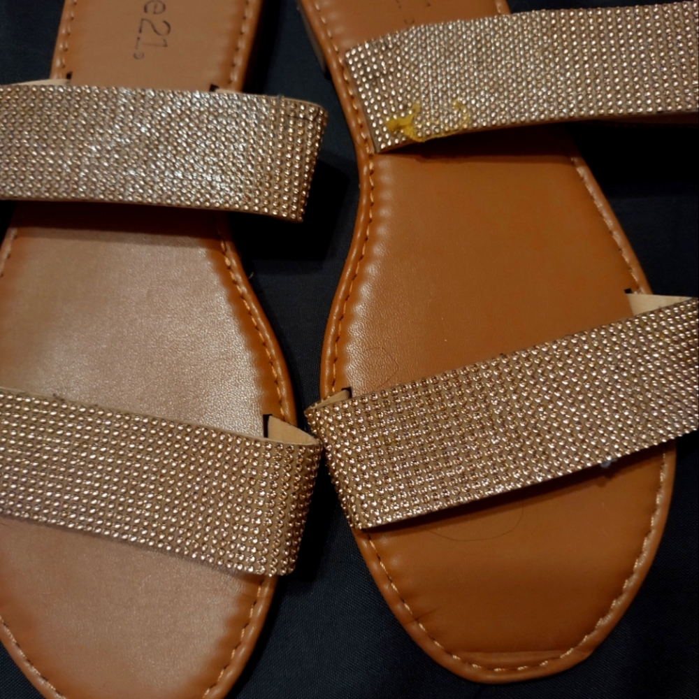 Shoes - Picture 2 of 2